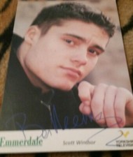 Scott Windsor Emmerdale castcard pp