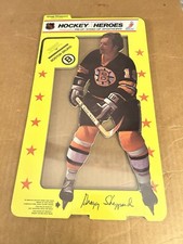 1975-76 Carlton Craft Hockey Heroes Stand-Up Gregg Sheppard B’s Factory Sealed