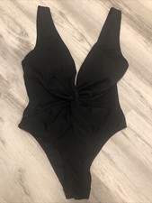 Victoria's Secret Swim Twist Plunge One-Piece Swimsuit Size Small Black