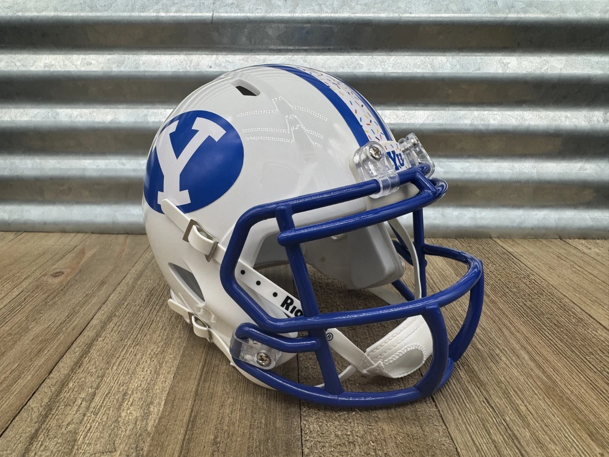 candy fishing pole with a football helmet Touch Down 12 Count