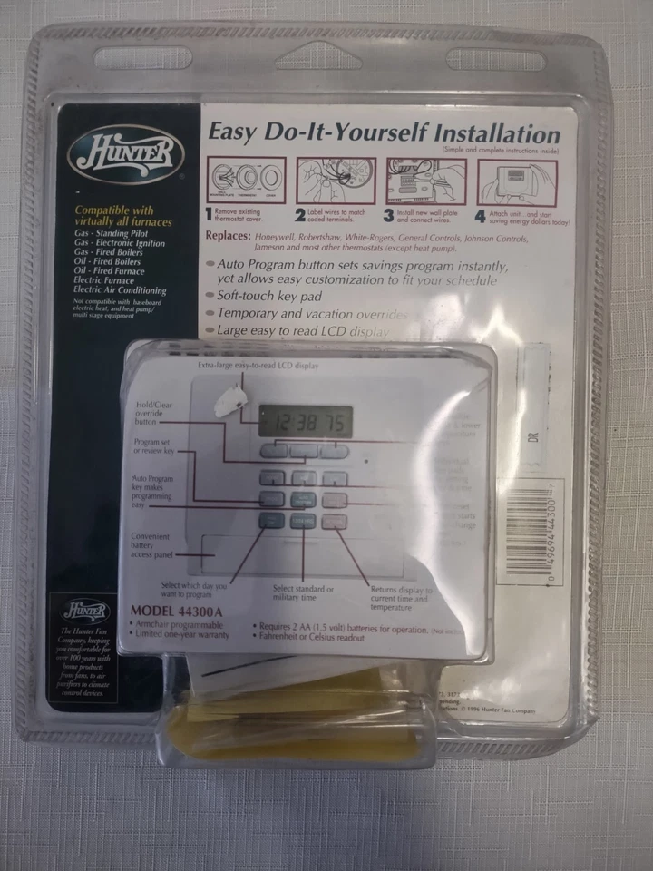 HUNTER Set & Save 300 7-Day Digital Programmable Thermostat White 44300A NIP New - Image 2 of 4
