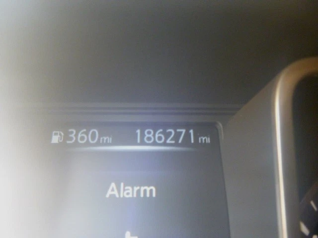 Used Front Left Fender fits: 2016 Nissan Titan xd Platinum Reserve L. Front Left Foto 4 de 4