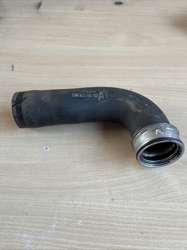 Ladeluftschlauch METZGER 2400120 für AUDI SEAT SKODA VW, Ladeluftkühler, links