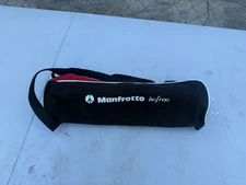 Manfrotto MVKBFRT-Live Befree Live Travel Tripod Kit Twist Lock Fluid Video Head