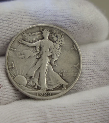 1920 S US Walking Liberty Half 50c Fine