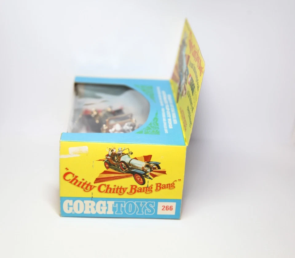 Corgi 266 Chitty Chitty Bang Bang In Original Box - Near Mint Vintage Gold Lot 2 - Image 4 of 4