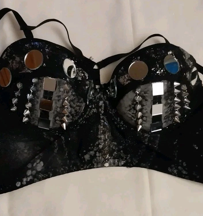 Готический бюстгальтер - зеркала и шипы - ручной работы - размер 36B - Изображение 3 из 4