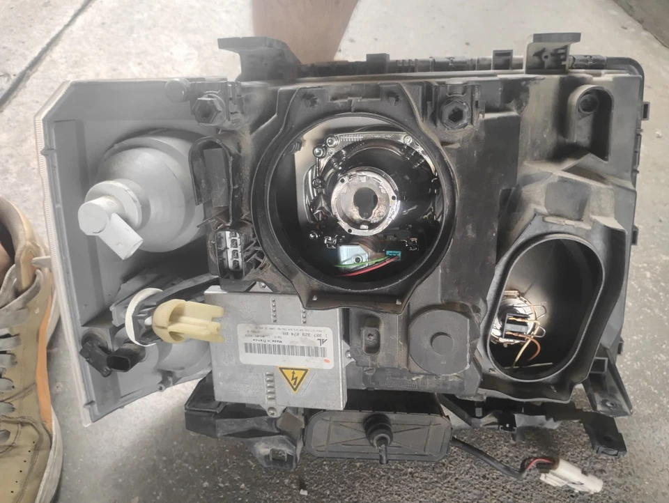 Land Rover Range Rover HSE 2003 2004 2005 izquierda izquierda izquierda luz faro xenón OEM #A44 Foto 3 de 4