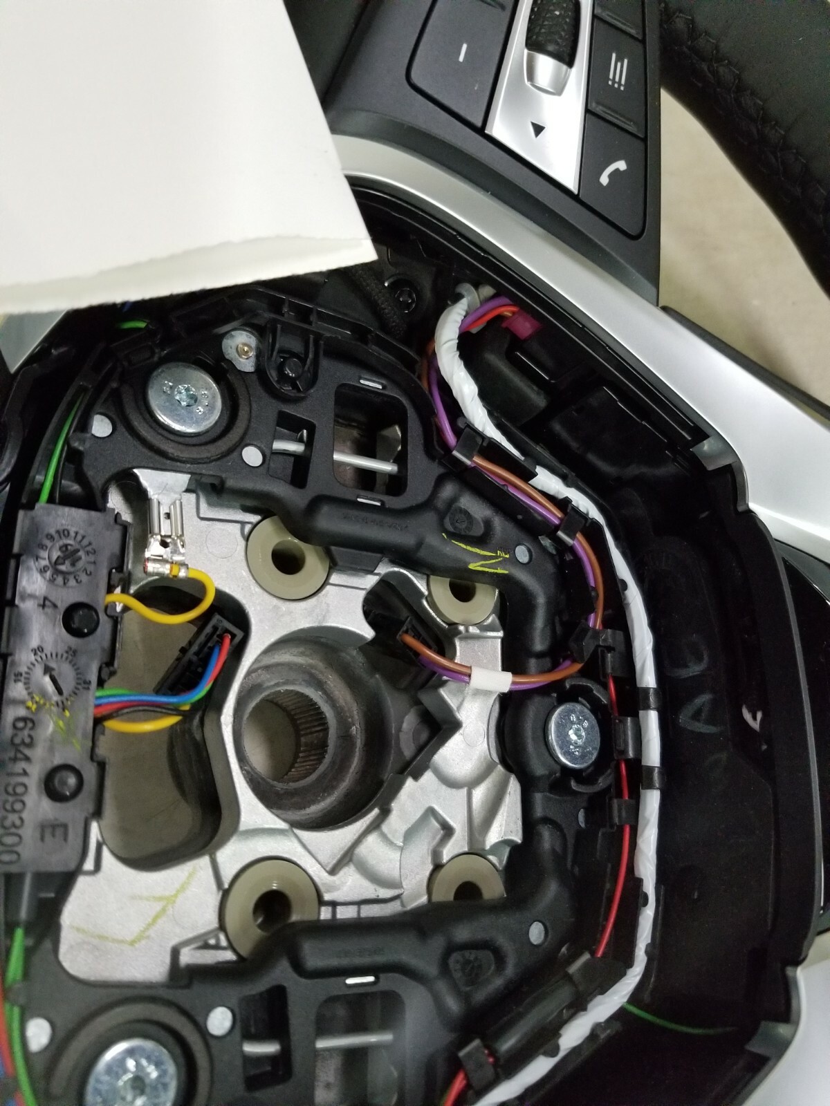 BMW 5 G30 Steering Wheel 634199300 | eBay 