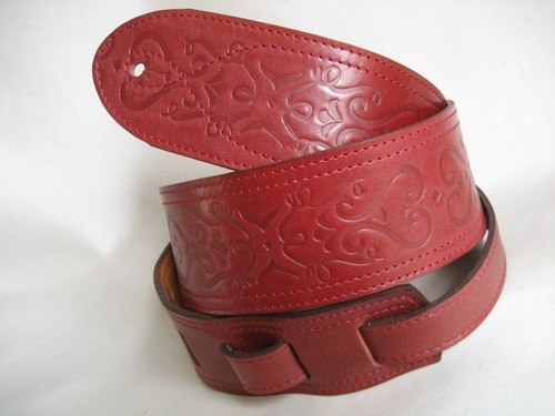 UNIQUE DK RED LEATHER DESIGNER GUITAR/BASS STRAP - Picture 8 of 9
