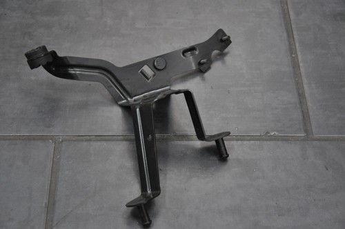 Halter ABS Pumpe BMW E60 E61 Halterung Hydraulikblock Hydroaggregat 6758748