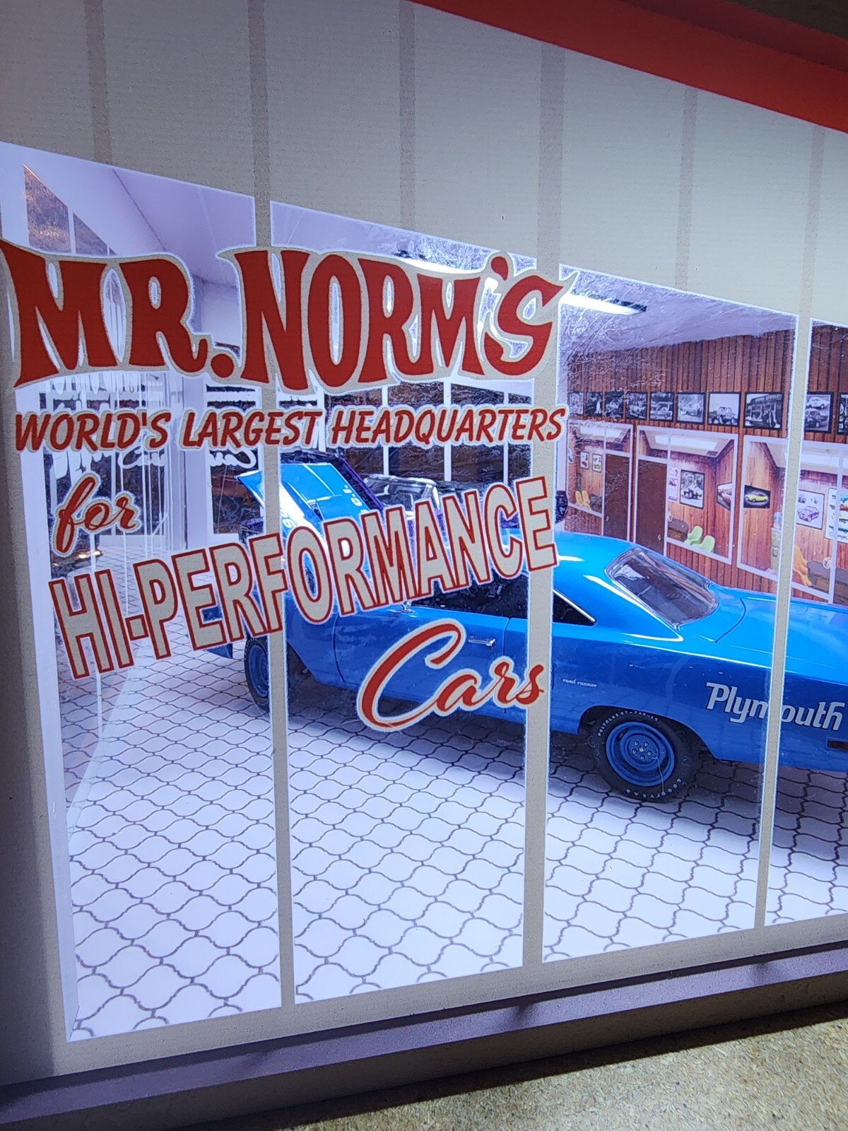 YCID 1/18 MR NORM'S GRAND SPAULDING DODGE DEALERSHIP LIGHTED 3 CAR