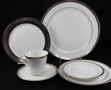 Pickard High Point Platinum 5 Piece Setting w...