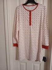 Joyspun Ladies Heart Sleepshirt ---- Size L 12/14