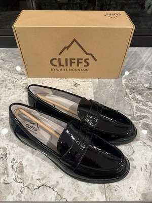 White Mountain Black Patent Loafers By Cliffs US 9