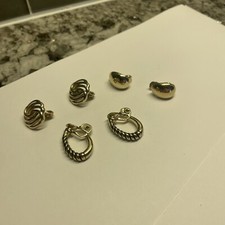 Lot Of 3 Gold Tone Vintage Clip On Clip-on Costume Earrings - 2 JJC