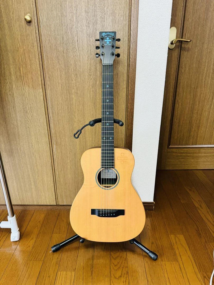 Martin LXED Edsheeran3 signature guitar