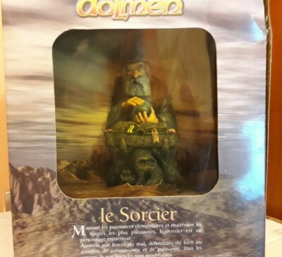 Der Zauberer Ewige Legenden Dolmen Statue Resin Art Millennium