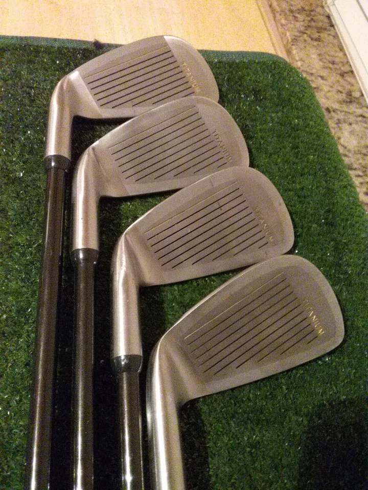 Affinity XR Ti Irons Set 3-SW (No 7 Iron & PW) Intermediate Graphite Shafts - Image 4 of 4