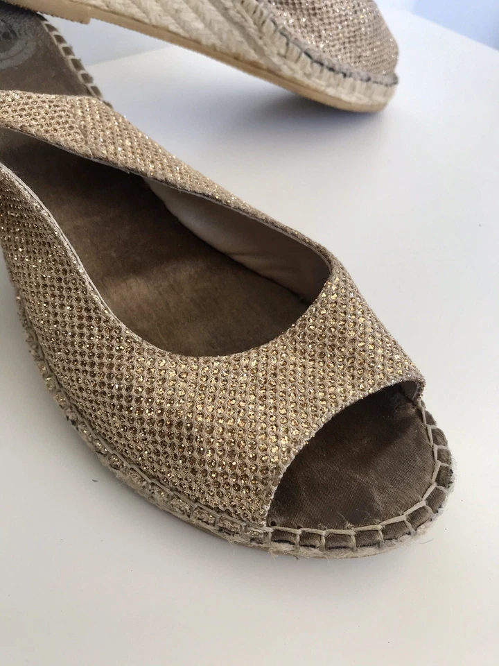 Vidorreta Alpargatas Mujer’s Cuñas Zapatos Dorado Brillante Italiano Talla 40 EU US 7 Foto 3 de 4