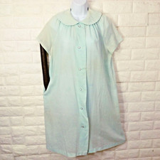 Vintage 60s Smart Time Dressing Gown Robe House Dress -12 Pocket Pearl Snaps