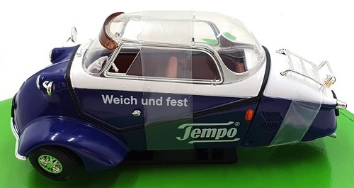 Revell 1/18 Scale Diecast 08967 - Messerschmitt KR 200 - Blue/White - Picture 4 of 5