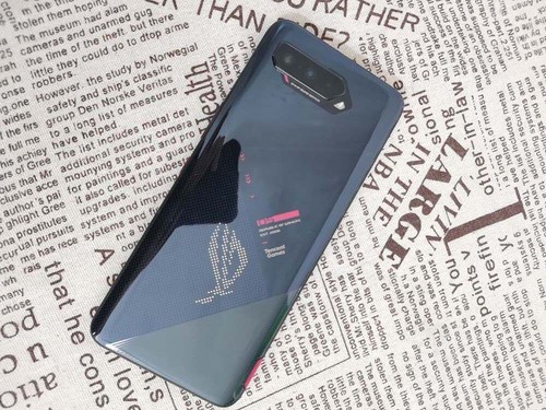95%N ew ASUS ROG Phone 5S - 128/256/512GB - Black (Unlocked) 5G GAME Mobilephone - Afbeelding 4 van 13
