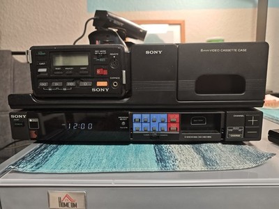 Sony V8 AF-E Digital Video Camera  Mit  Tuner Timer Unit