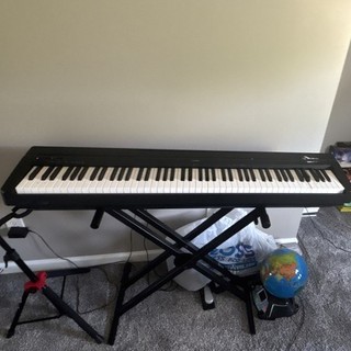 Yamaha P 45 88 Key Weighted Digital Home Piano Black w/ Stand & Pedal