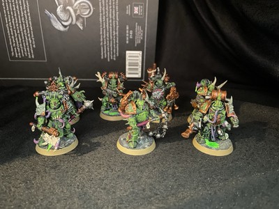 WARHAMMER 40K: Death Guard Plague Marines Pro-Painted OSL Glow