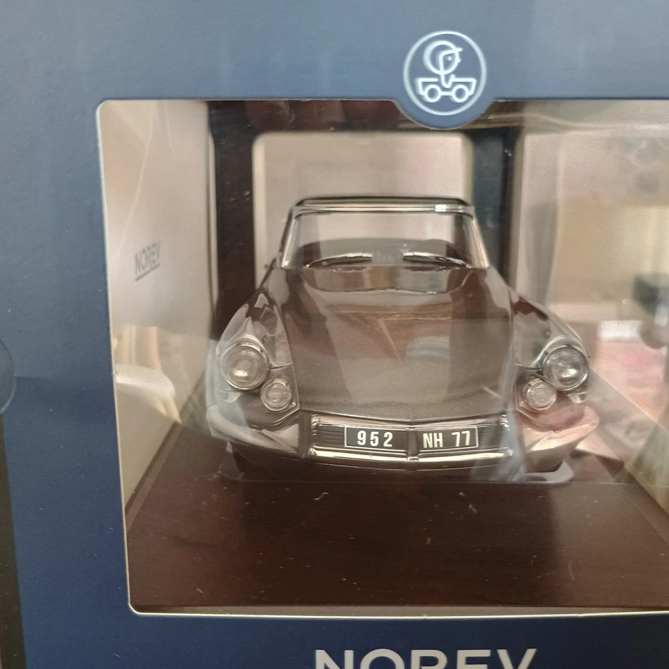 CITROEN DS 19 Le dandy gris & noir de 1964 NOREV 1/18e 181742 éd limitée 300 pcs - Photo 3/4
