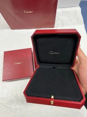 Surboîte avec boîte Cartier pour Pendentif - Photo 1/4