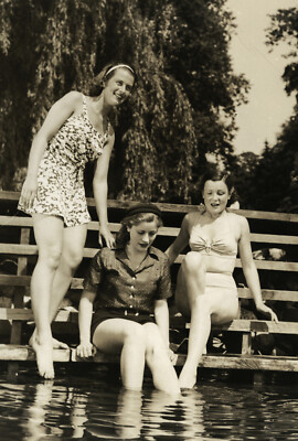 Larger size Tobis photo. Cinema Quick movie, Anneliese Uhlig, Gisela Uhlen, Mari