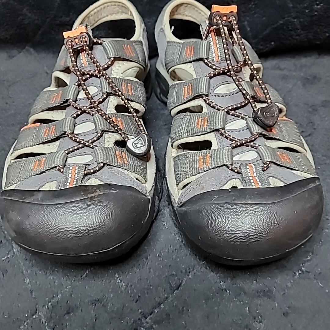 Sandali impermeabili Keen Newport H2 uomo 7US 6UK punta chiusa grigio arancione elasticizzati