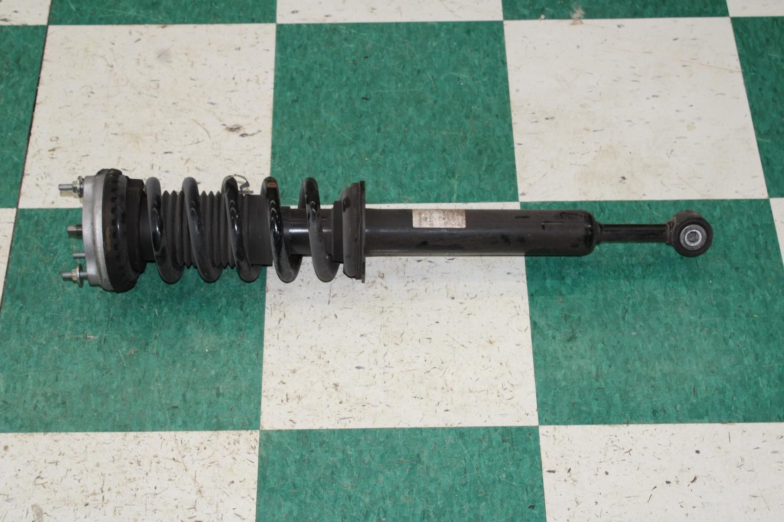 Maserati Ghibli 2014-2024 Front Right Damper