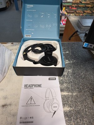 Shure SRH440A Professional Studio Closed Back Stereo Headphones