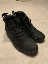 ECCO Soft 7 Tred Gore Tex High Top Zip-Up Sneaker Boots Women s Size 10-10.5 41