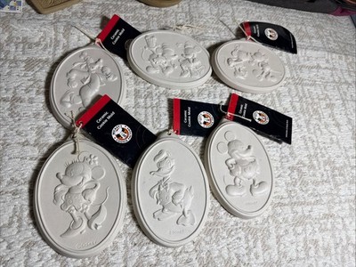 NEW MICKEY'S COOKIE FACTORY CERAMIC COOKIE MOLD STAMP Set Of 6 6 