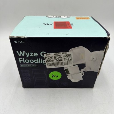 Wyze Cam Floodlight v3 1080p HD IP65 WiFi Smart Cam 2600 Lumen Motion-Activated