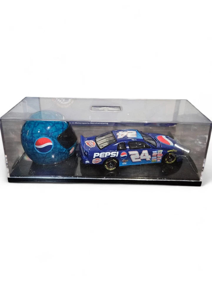 Jeff Gordon #24 Pepsi 1:32 carro de ação conjunto de capacete 1:4 1999 edição limitada RARO - Imagem 4 de 4