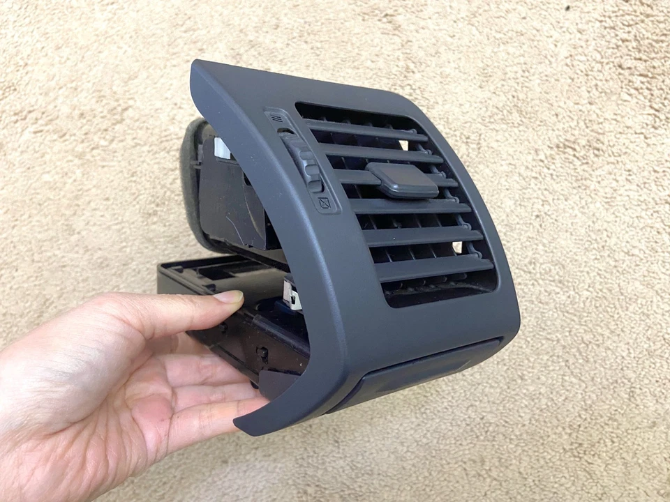 2006-2008 Lexus RX400h Driver Left Side LH Air Vent Cup Holder Dark Gray - Imagem 4 de 4