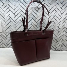 Michael Kors Bedford Pebbled Merlot Leather Medium Pocket Shoulder TOTE