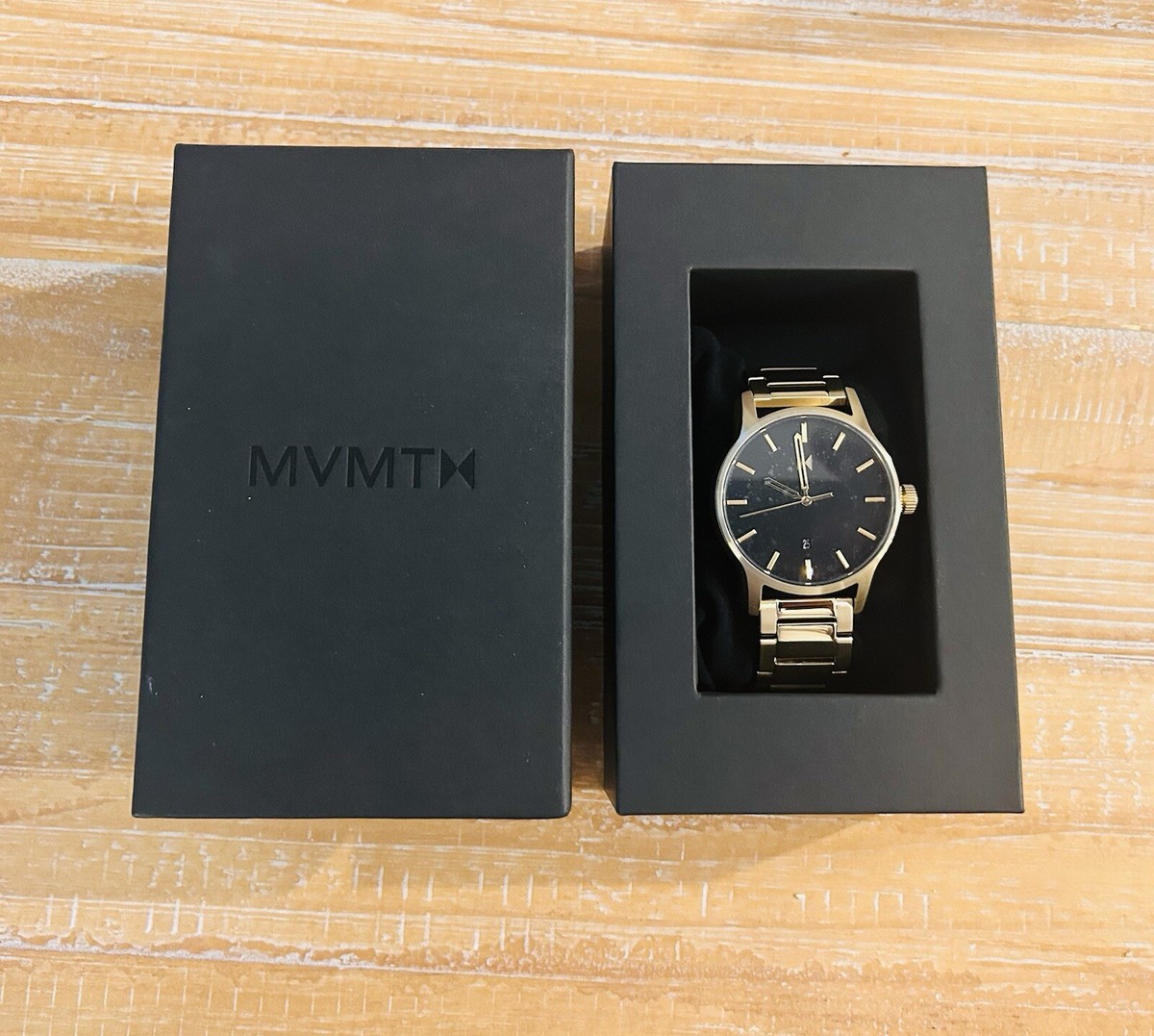 MVMT Classic II Lion Gold 44MM Men's Watch New With Tags (NWT