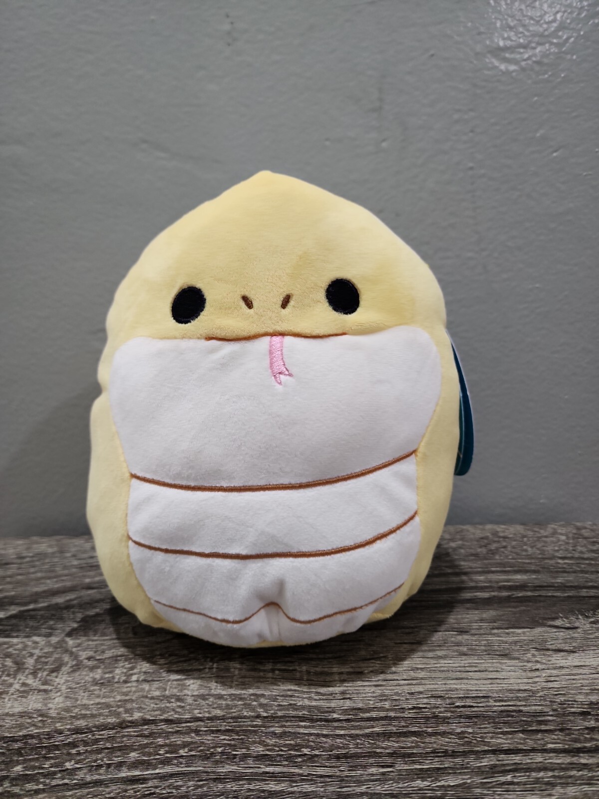 NEW SQUISHMALLOW PLUSH PLEYTON THE YELLOW SNAKE SQUISHMALLOW 7.5 ...