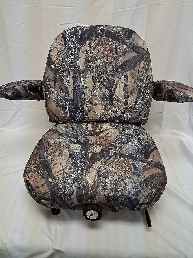 Universal Tractor Suspension Seat with Adjustable Armrest and Seat Belt. TSKU02