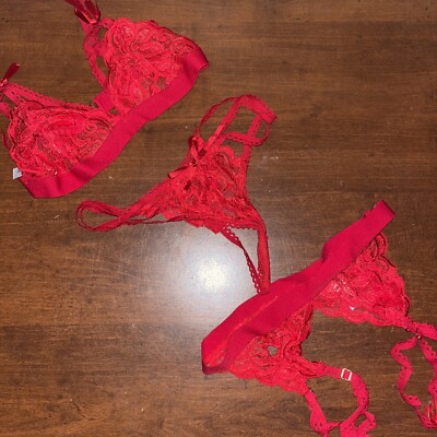 Lingerie Women's Red Three Piece Valentines Day Date Night Sexy Hot Never  Worn