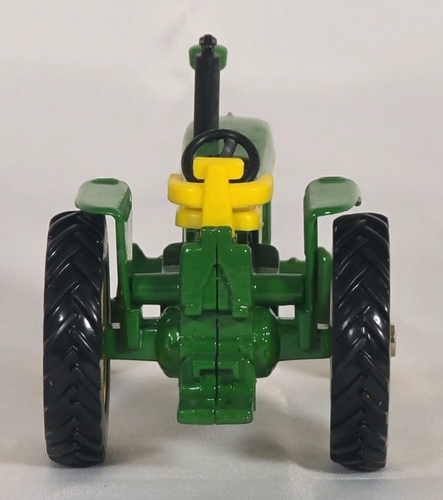 1993 National Farm Toy Show -ERTL John Deere 4010 Diesel Tractor - 1:43 Scale - Picture 4 of 14