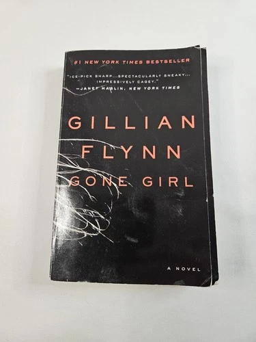 Gillian Flynn Gone Girl Paperback Broadway Books Fiction Mystery Detective