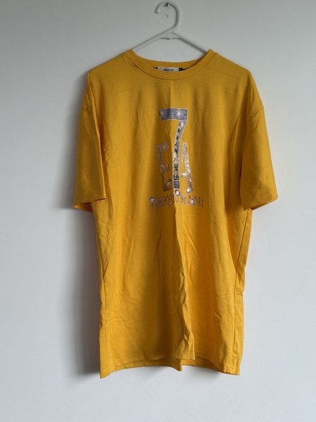 Crescent Women’s Mustard Yellow Graphic T Shirt E7A Write Up Tee Size XL