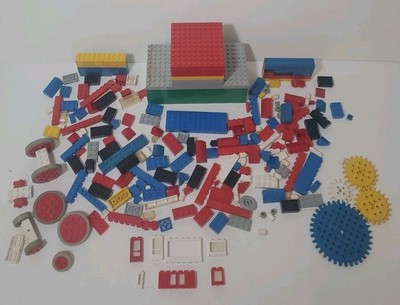 Lego 1960's Vintage Lot Of Lego Parts Pieces Samsonite? Technic Wheels Rare